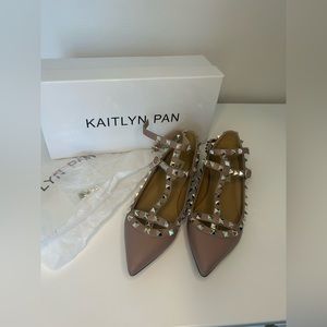 Kaitlyn Pan Rockstud Poudre Matte Caged Flats